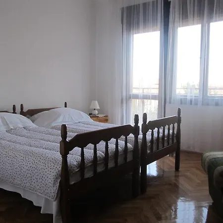 Apartment Razum *