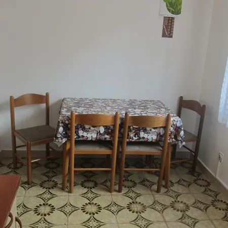 Apartamento Razum Pula